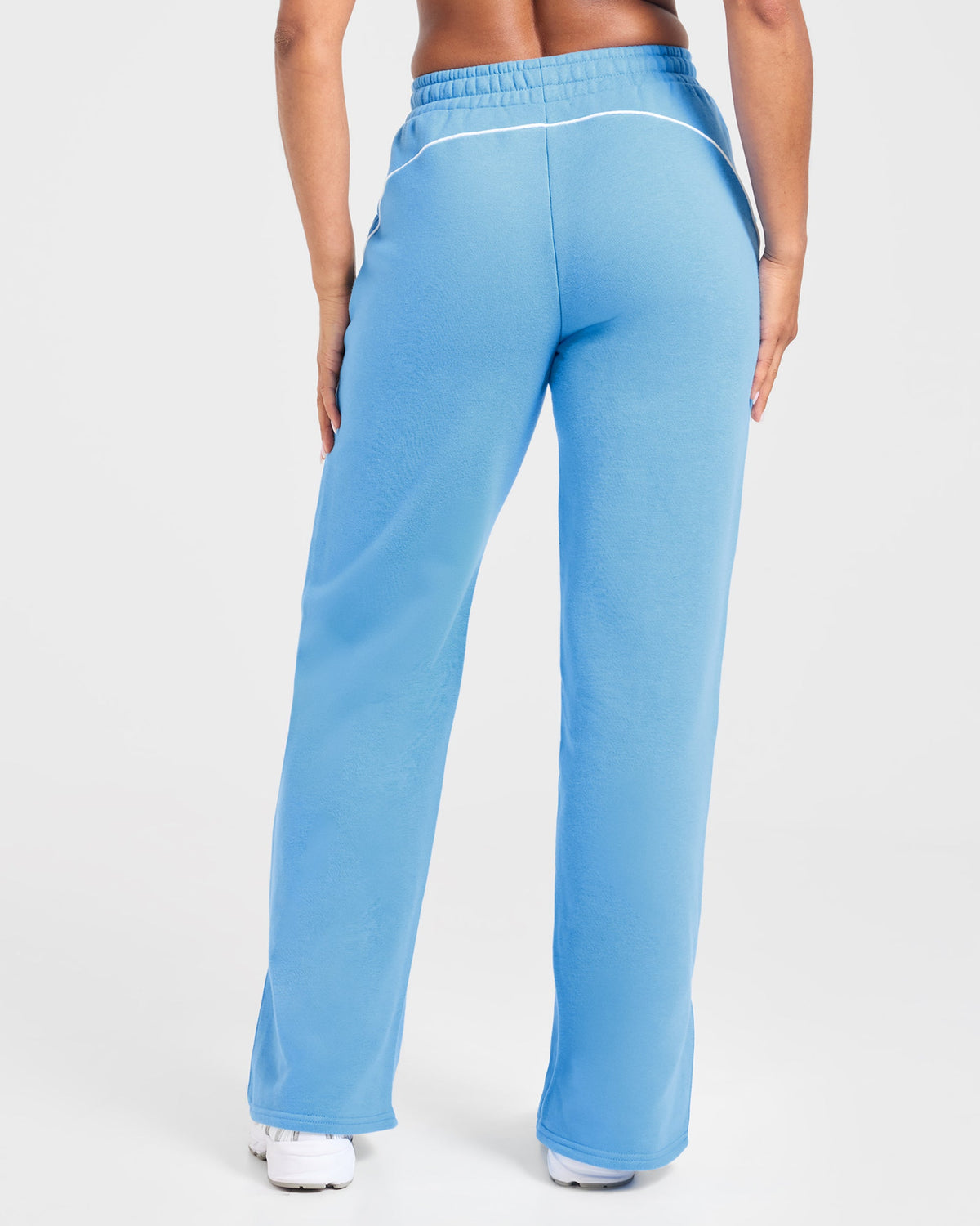 Form Straight Leg Joggers - Bleu