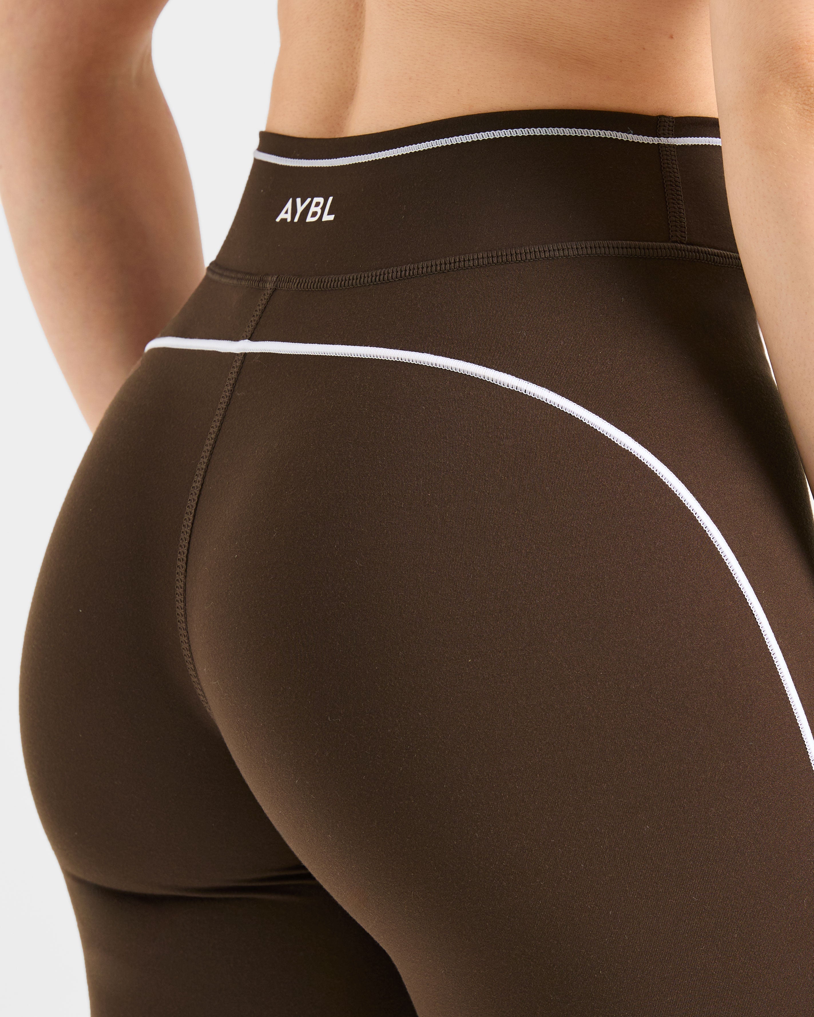 Form Leggings - Coffee Bean