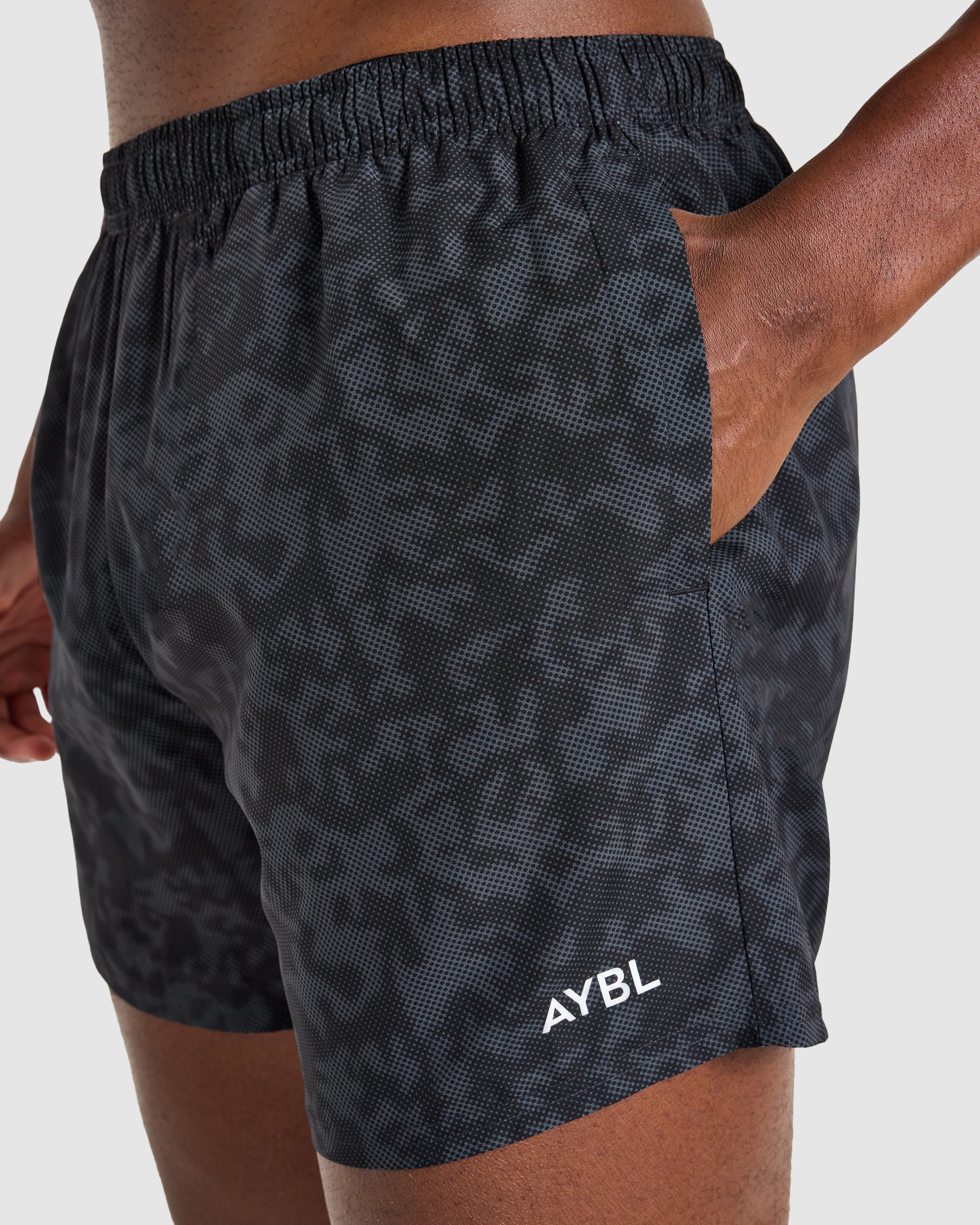 Core 5" Shorts - Noir Camo