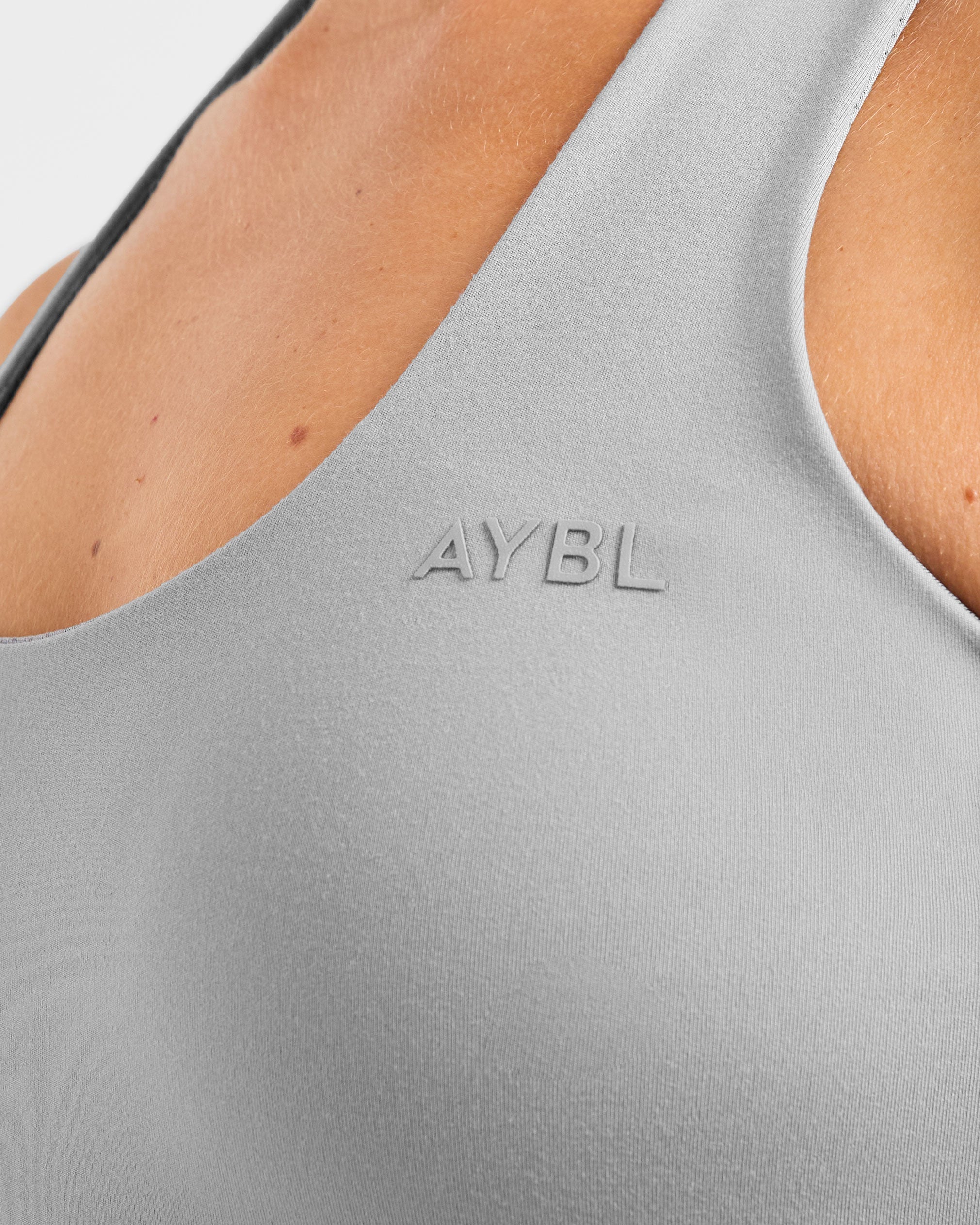 Staple Halterneck Crop Top - Gris