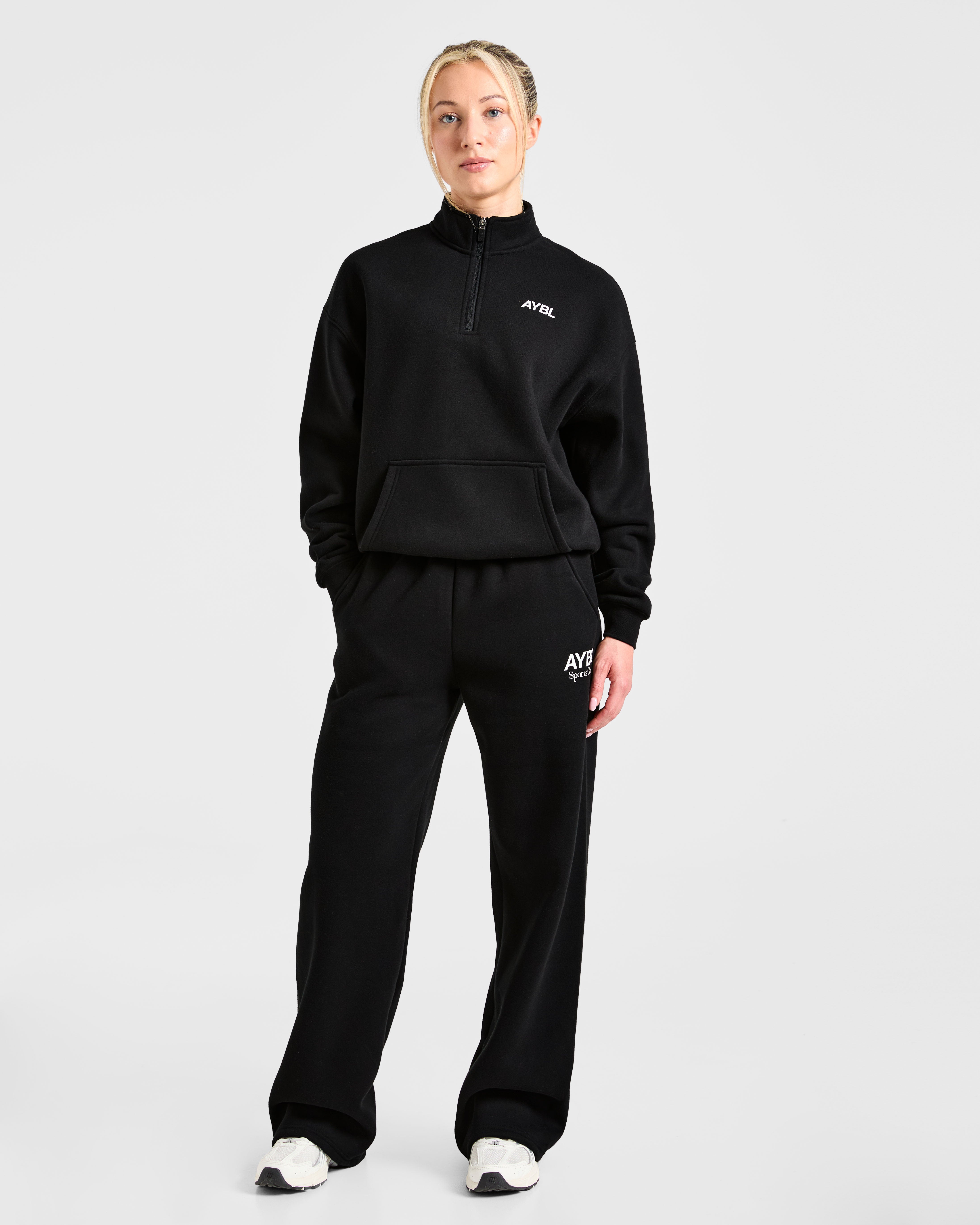 Sports Club Oversized 1/4 Zip Pullover - Noir/Blanc