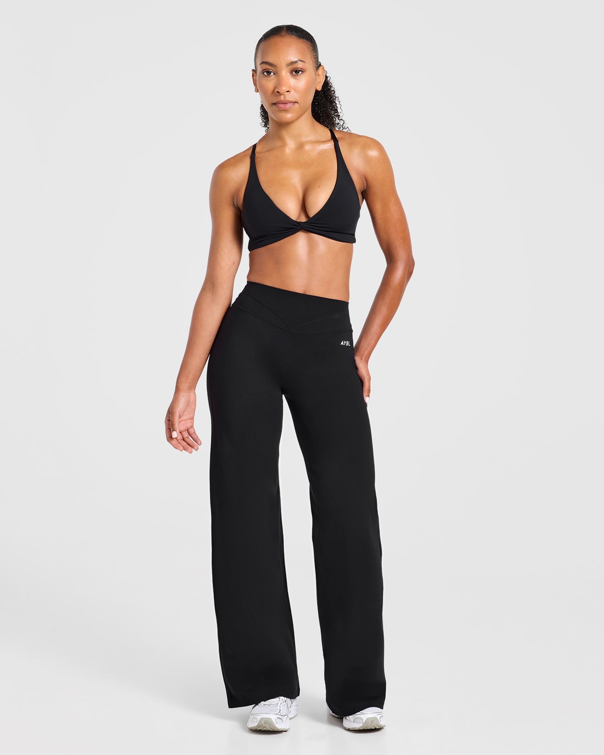 Engage Sports Bra - Noir
