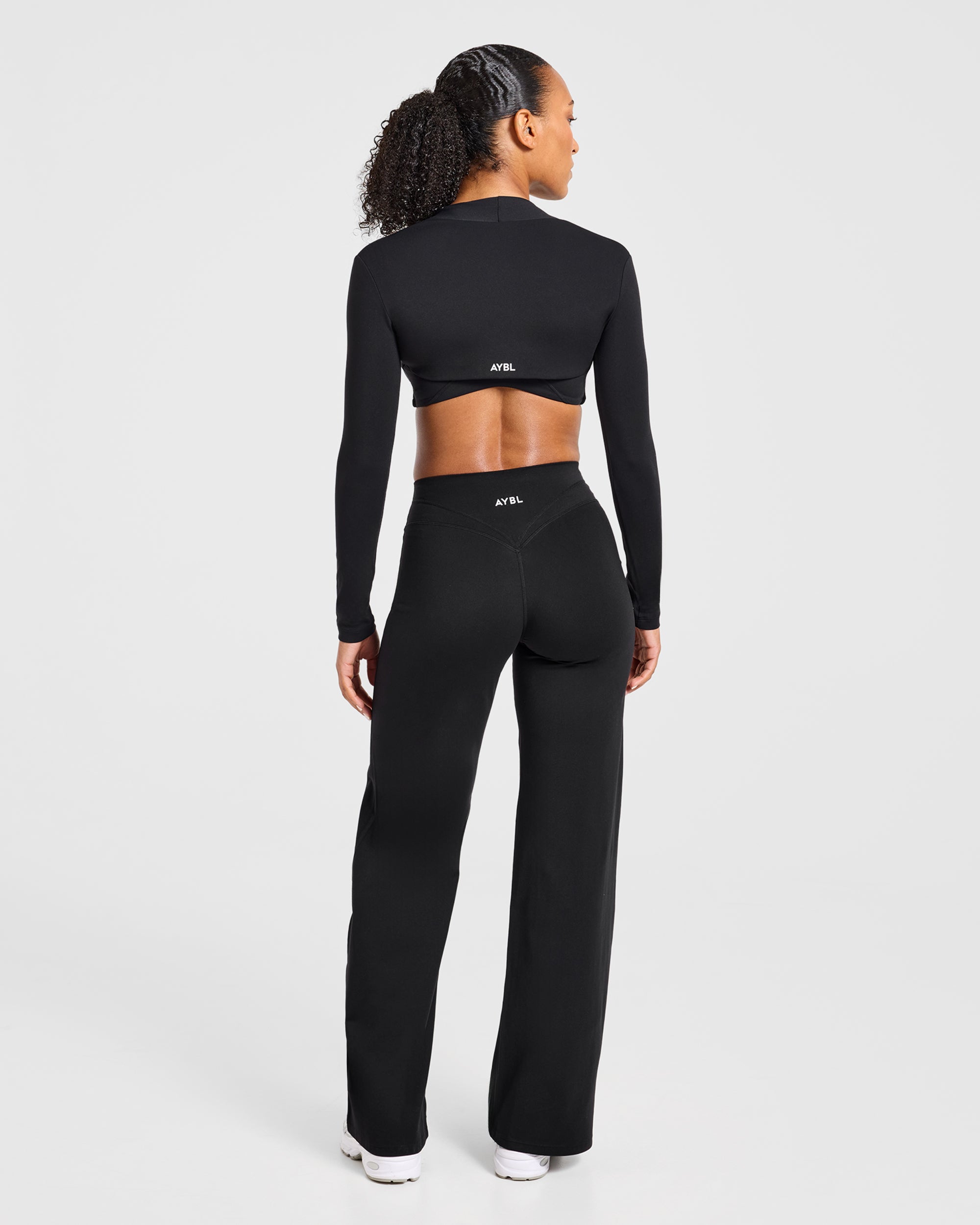 Engage Straight Leg Leggings - Noir