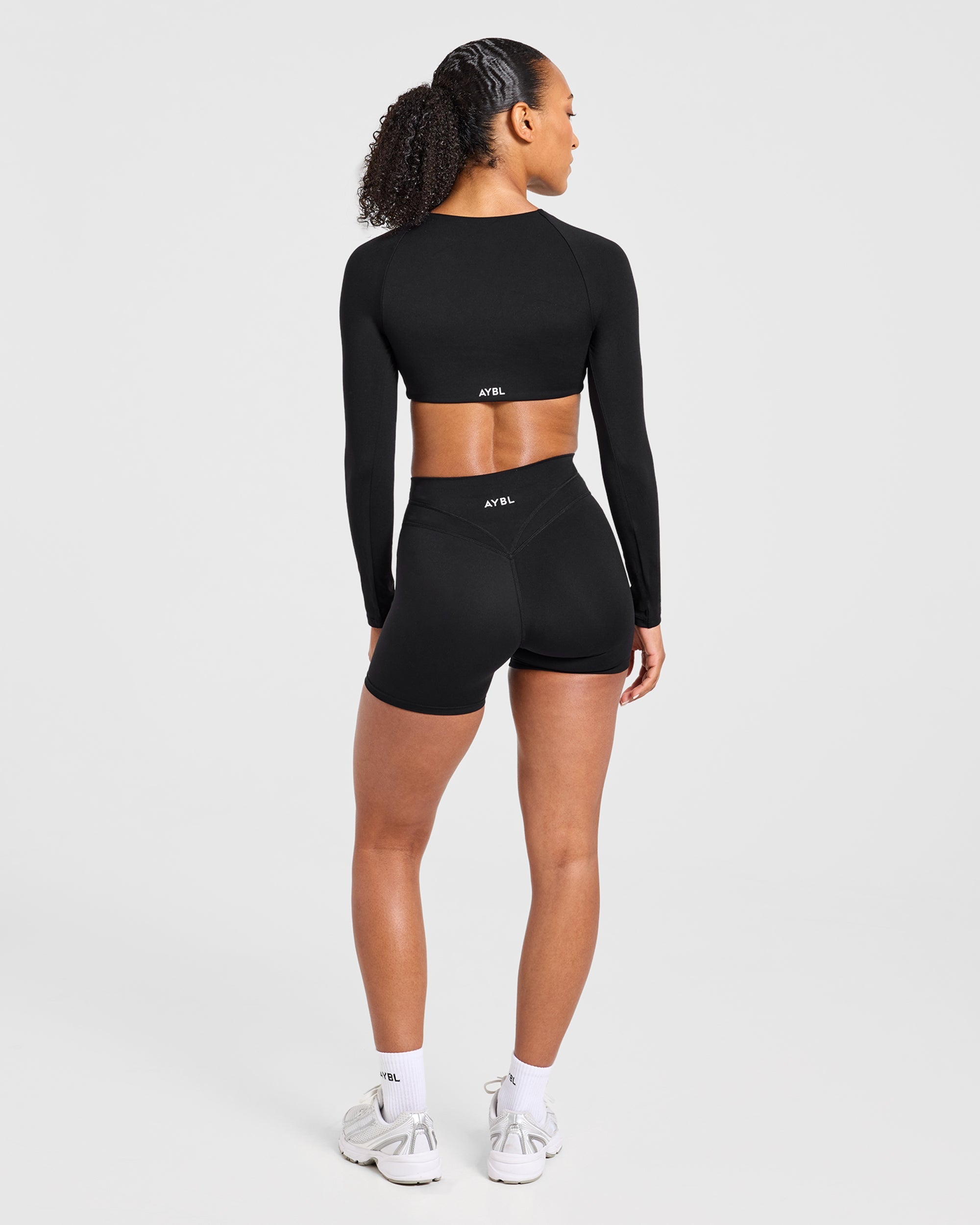 Engage Long Sleeve Crop Top - Noir