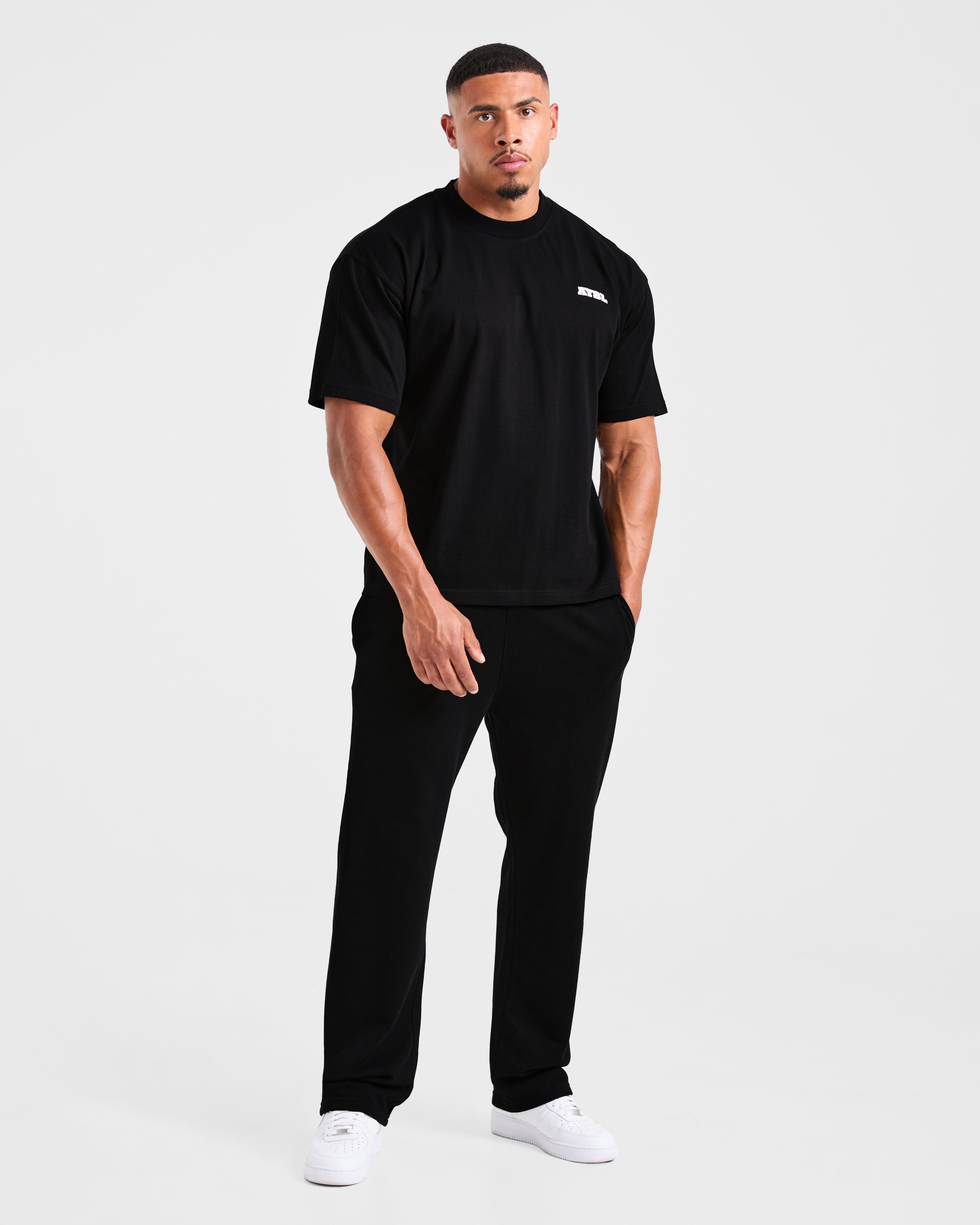 Global Oversized T Shirt - Noir/Rouge