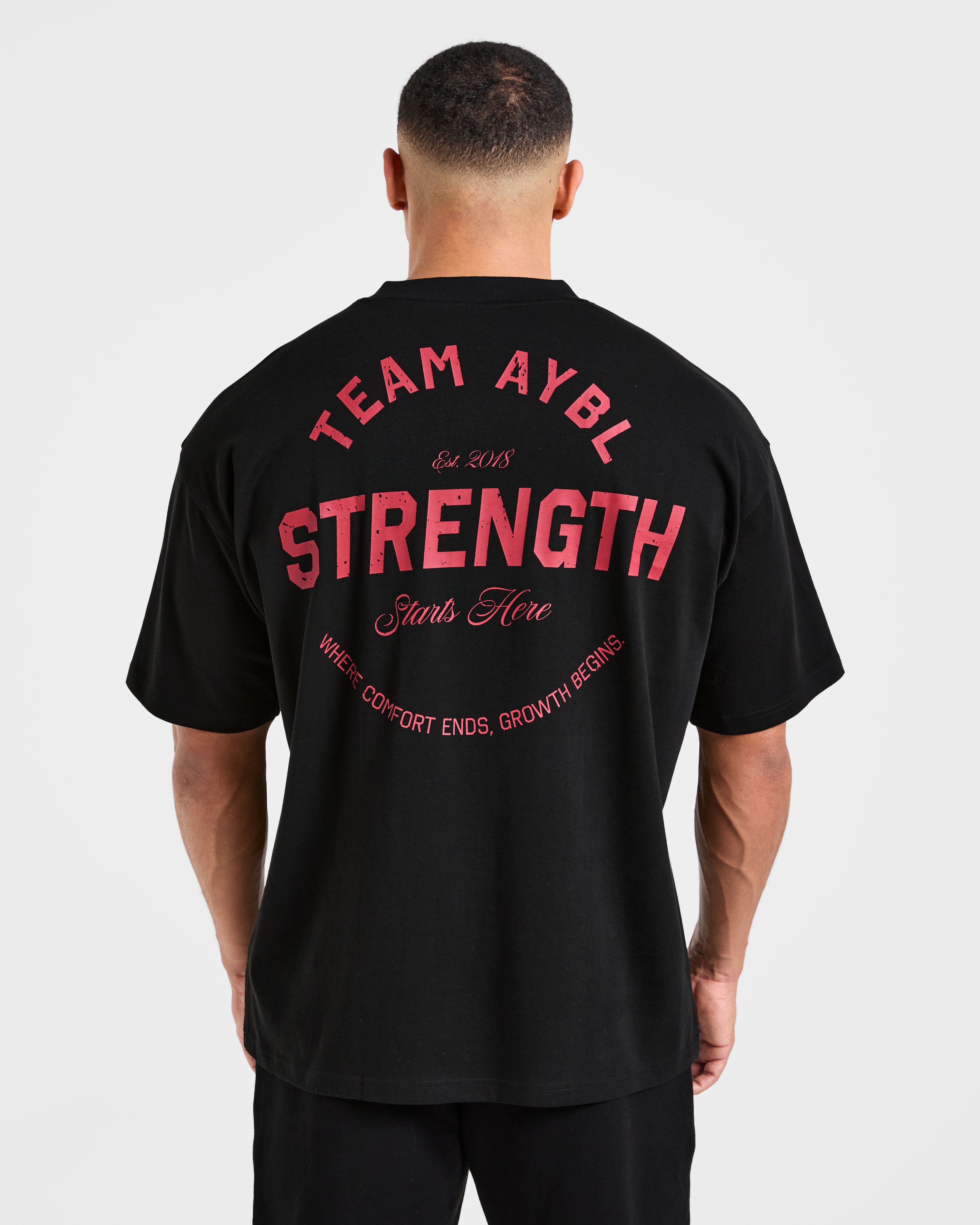 Cam Kissel x Strength Starts Here Oversized T Shirt  - Noir/Rouge