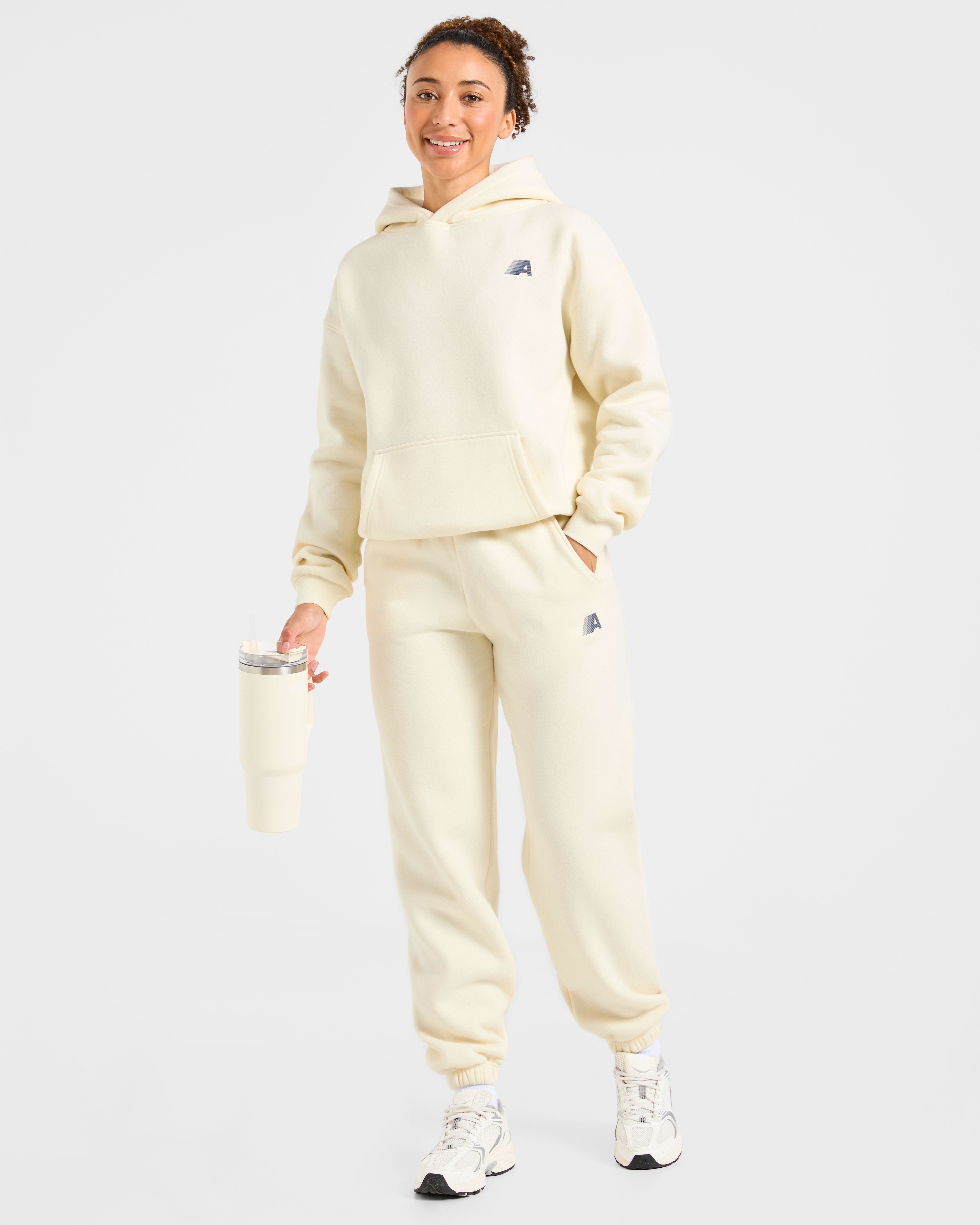 Retro Athletics Oversized Joggers - Butter Jaune/Navy