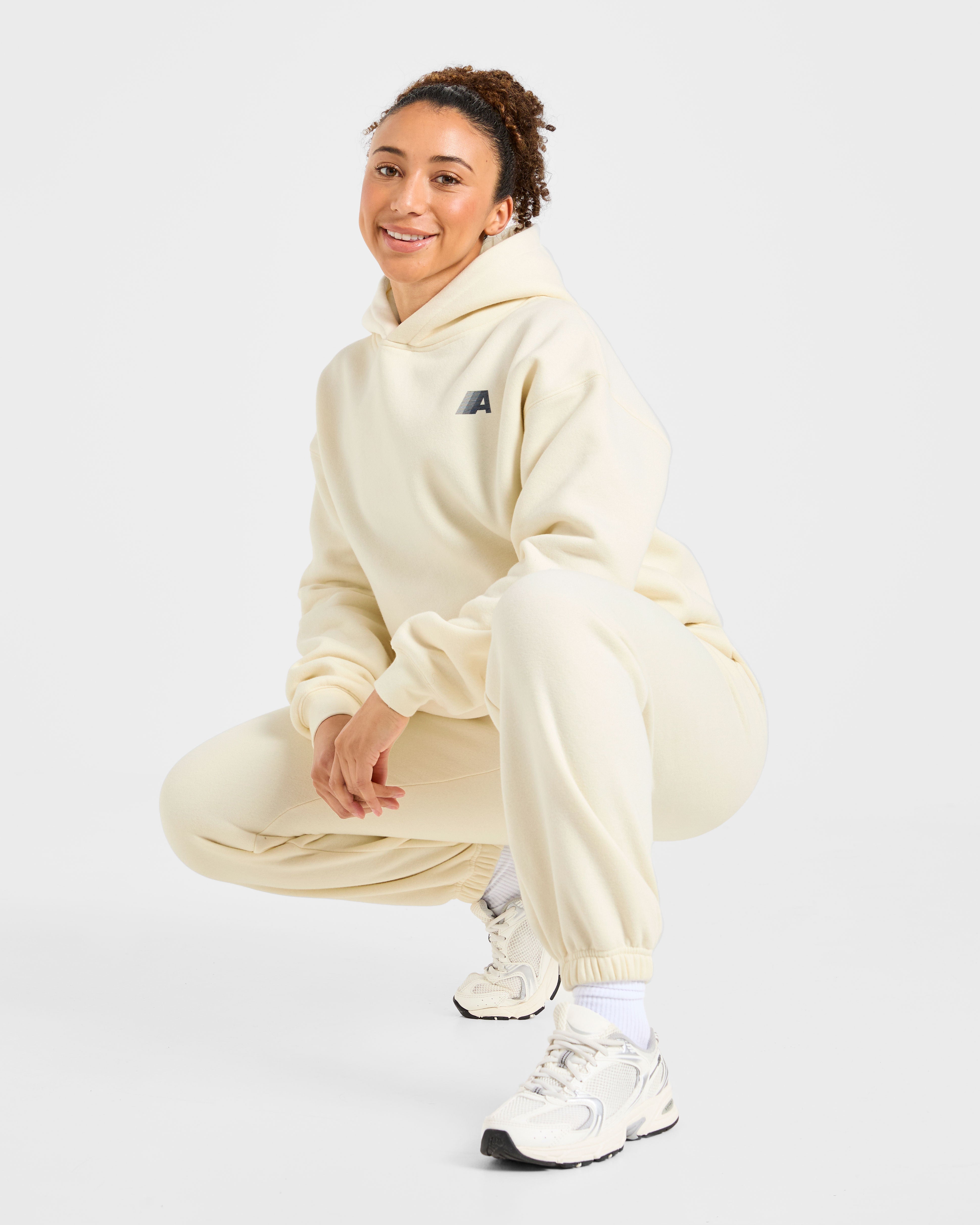 Retro Athletics Oversized Joggers - Butter Jaune/Navy