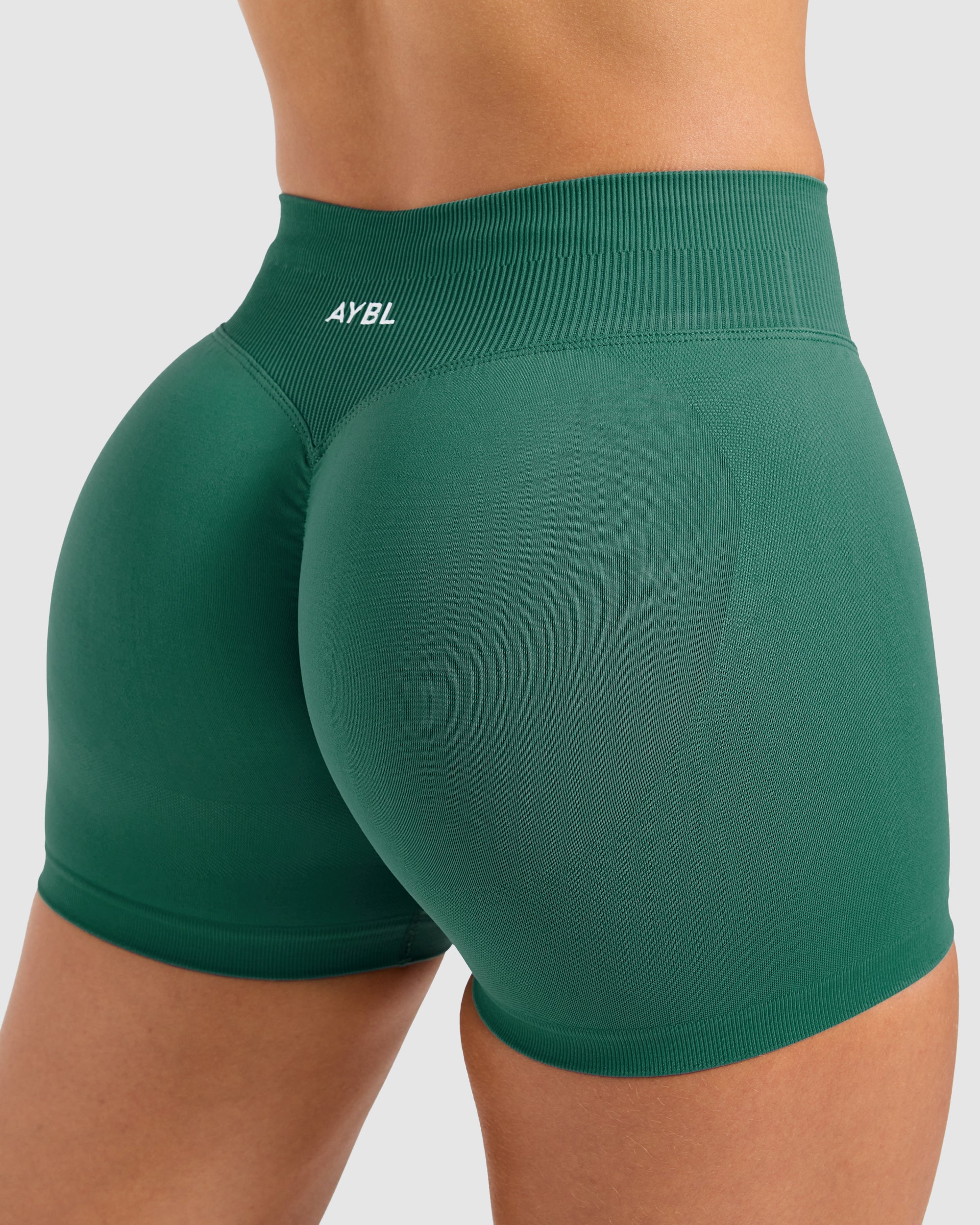 Enhance Seamless Shorts | 3.5" - Evergreen