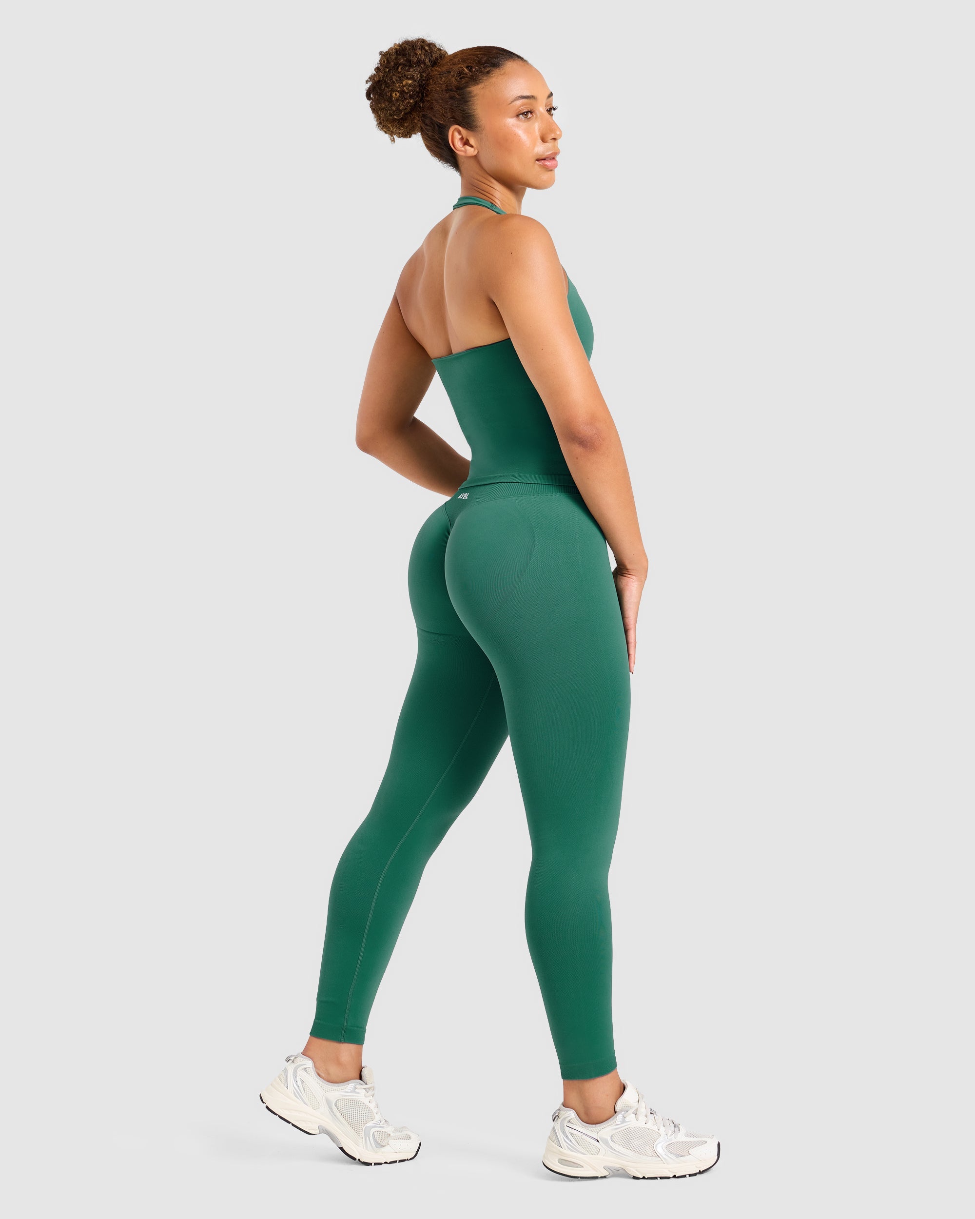 Enhance Seamless Halterneck Top - Evergreen