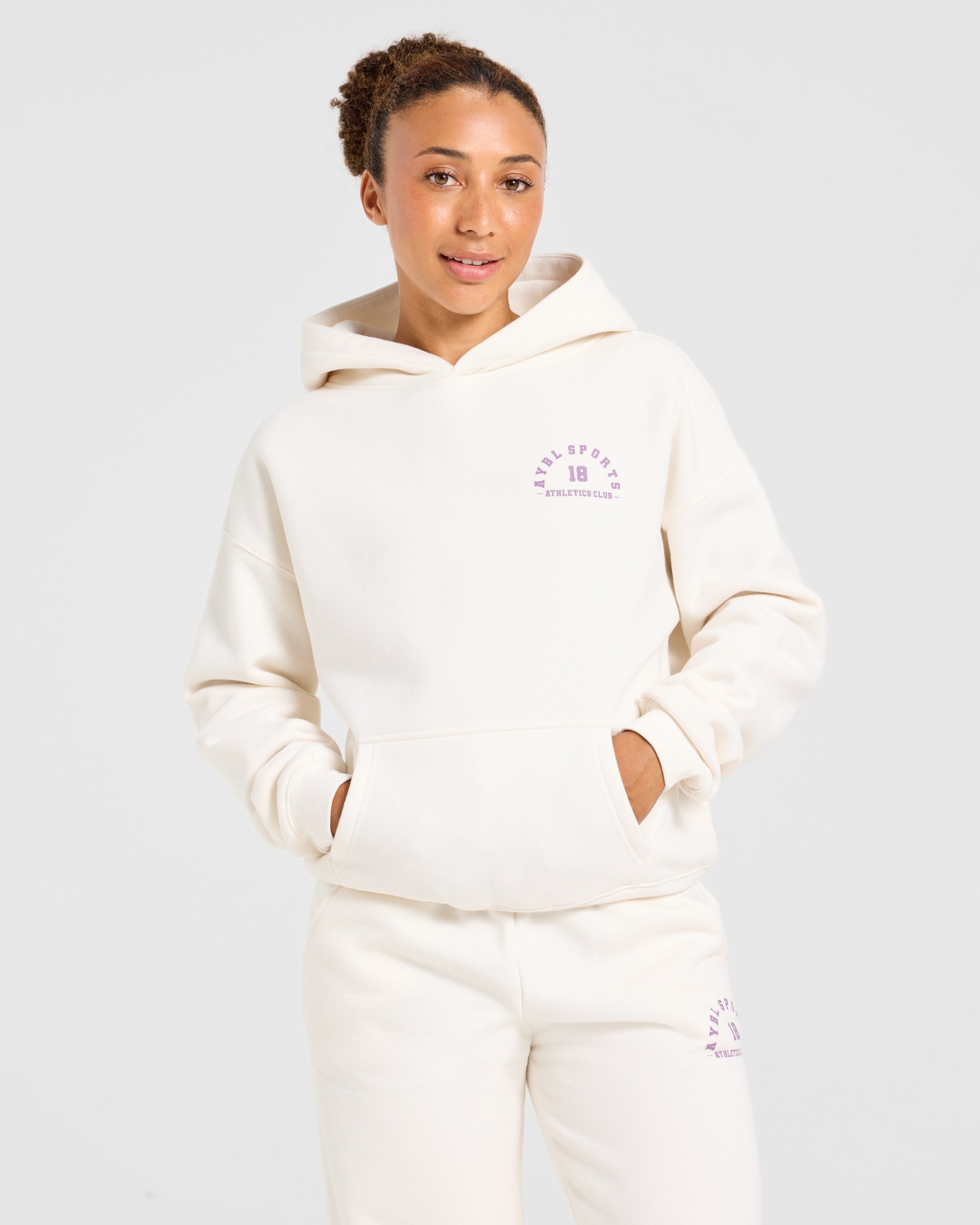 AYBL Sports 18 Oversized Hoodie - Off Blanc