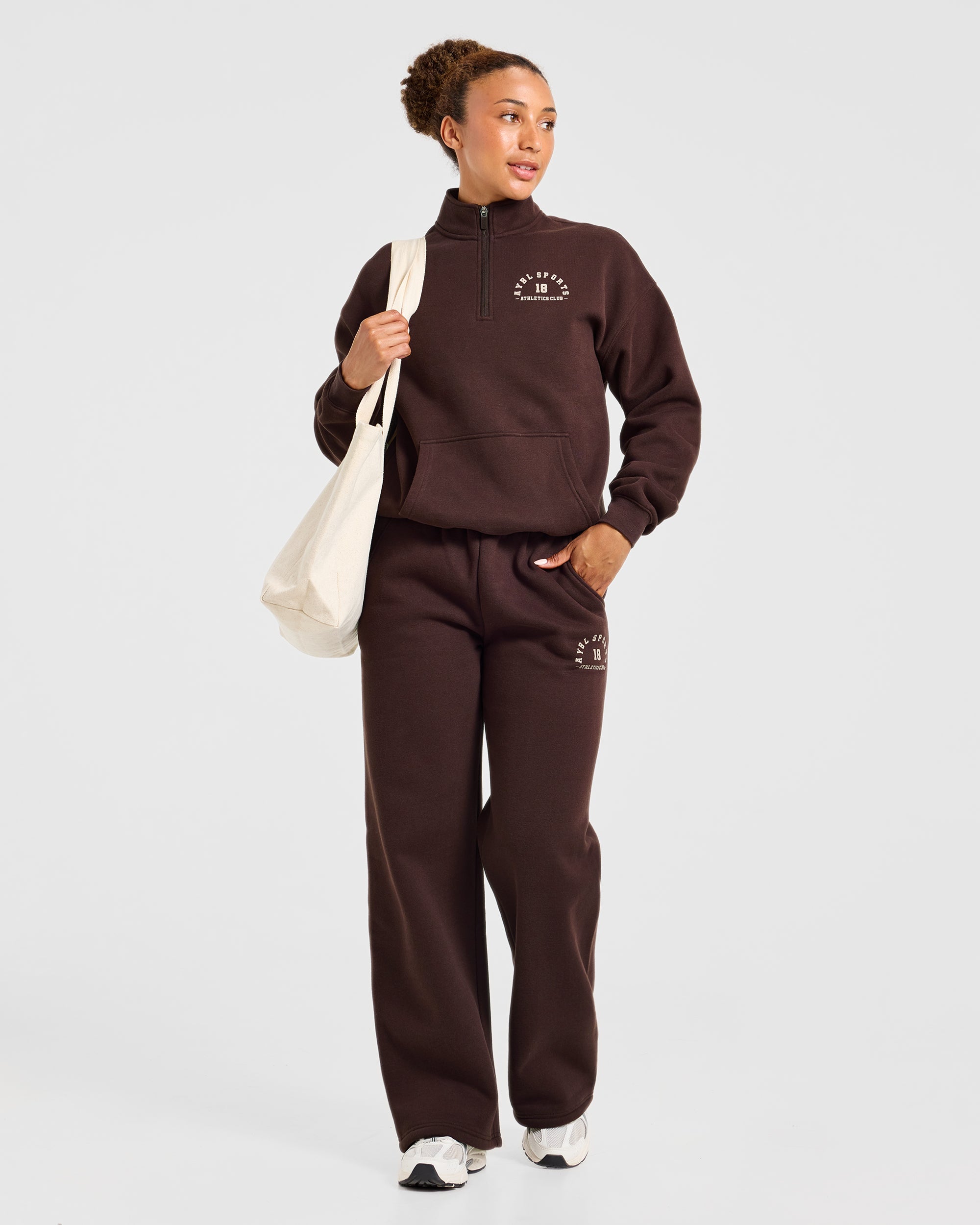 AYBL Sports 18 Oversized Straight Leg Joggers - Cocoa Marron