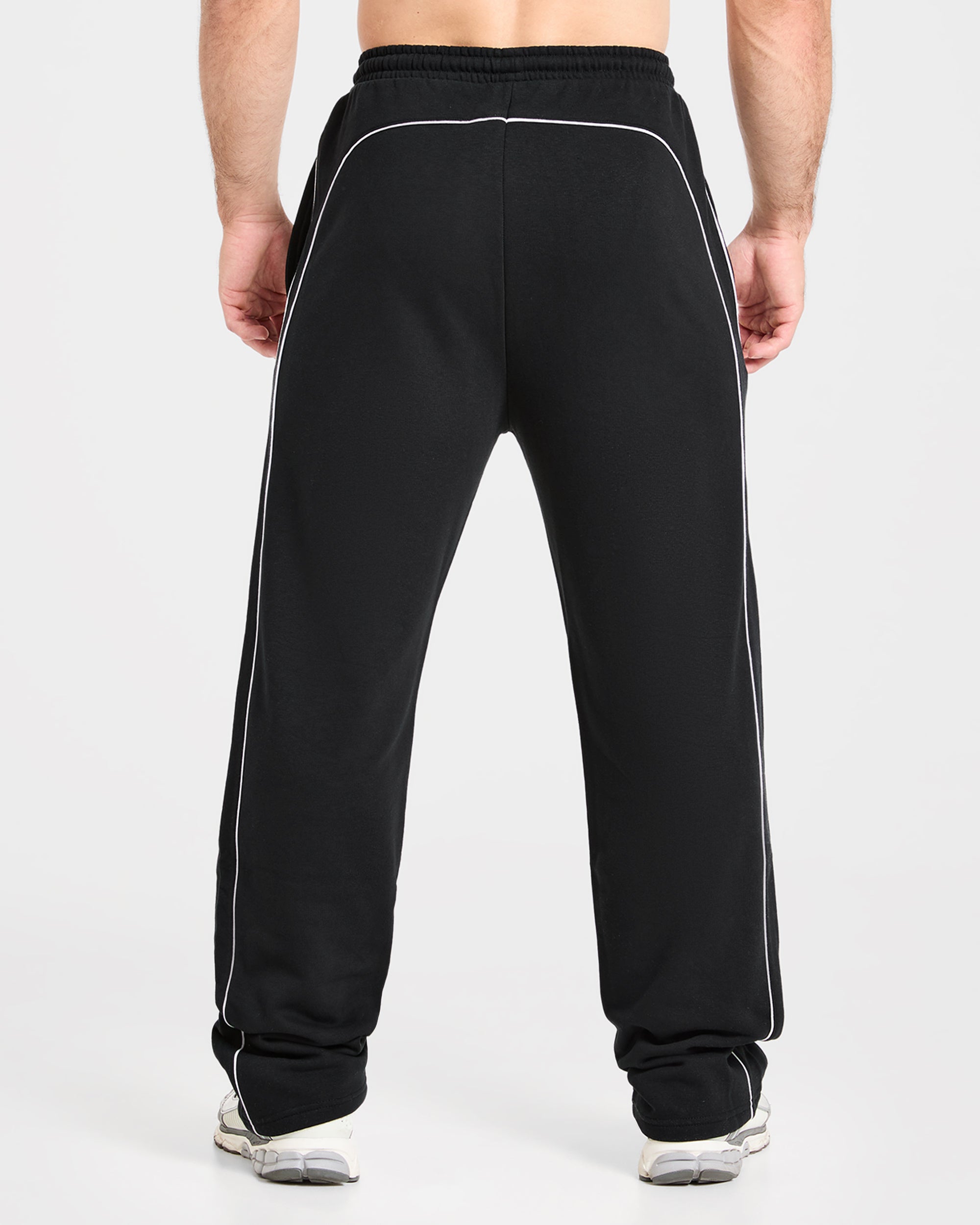 Cam Kissel x Oversized Straight Leg Joggers - Noir