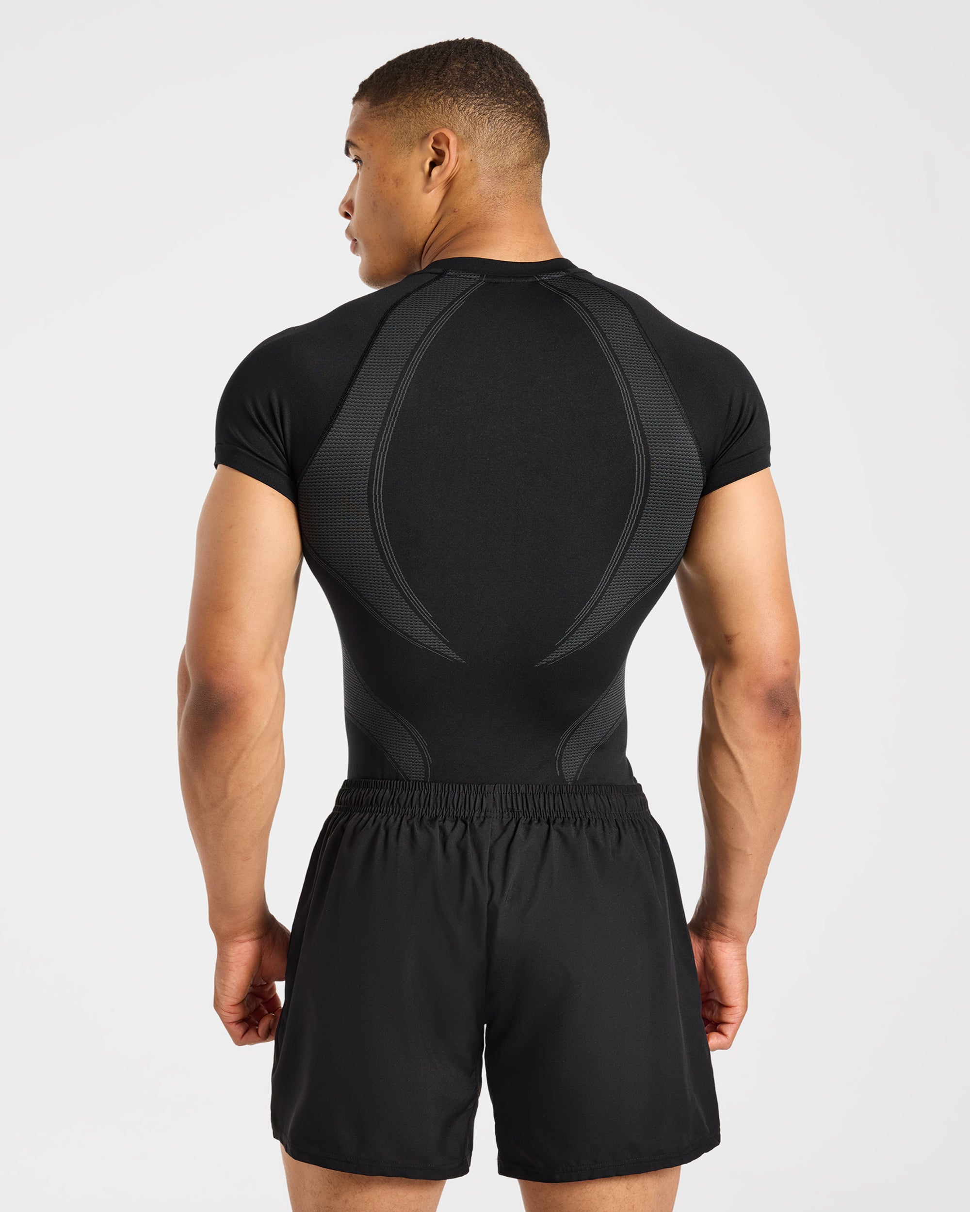 Charge Seamless T Shirt - Noir/Charcoal