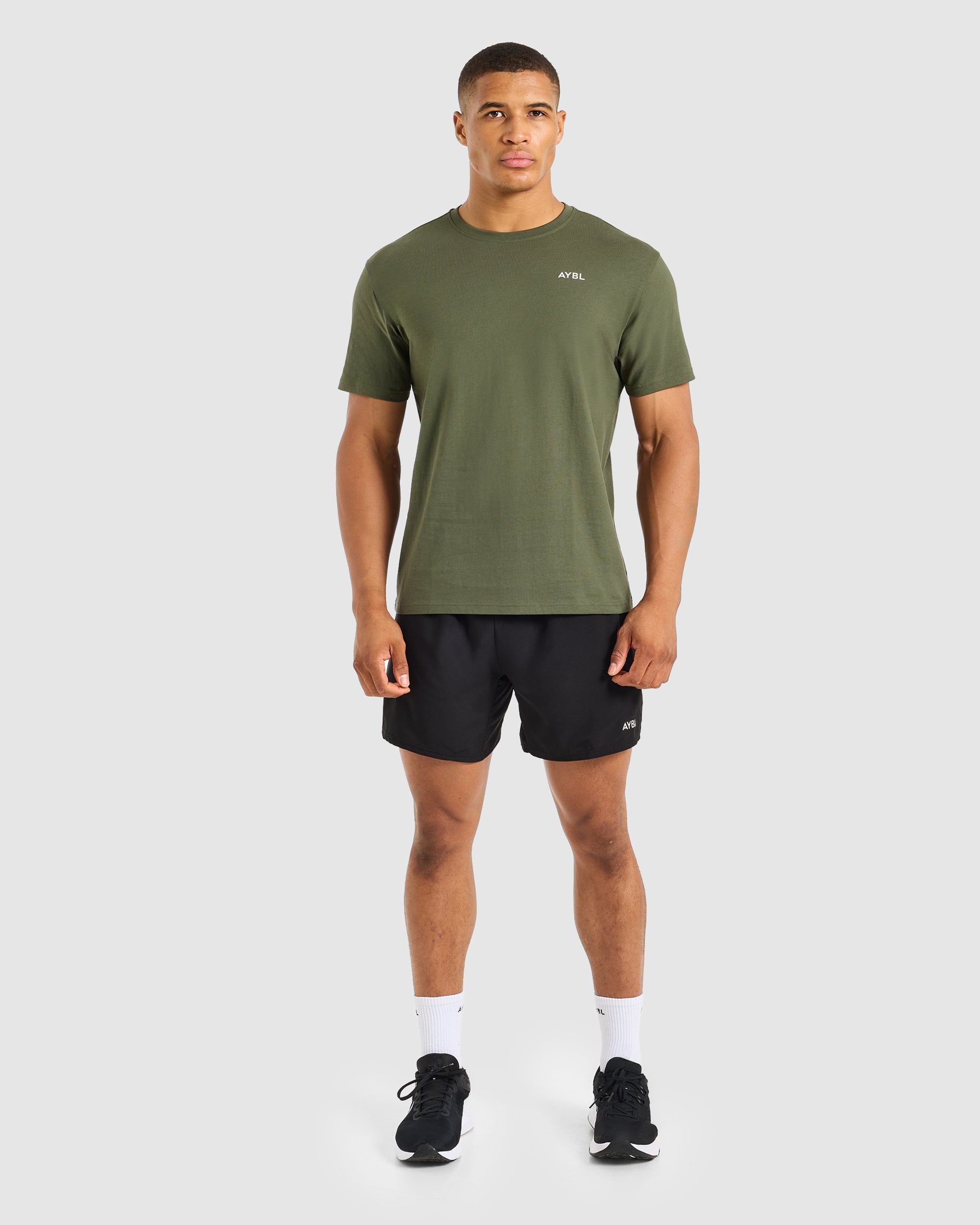 Essential T Shirt - Army Vert