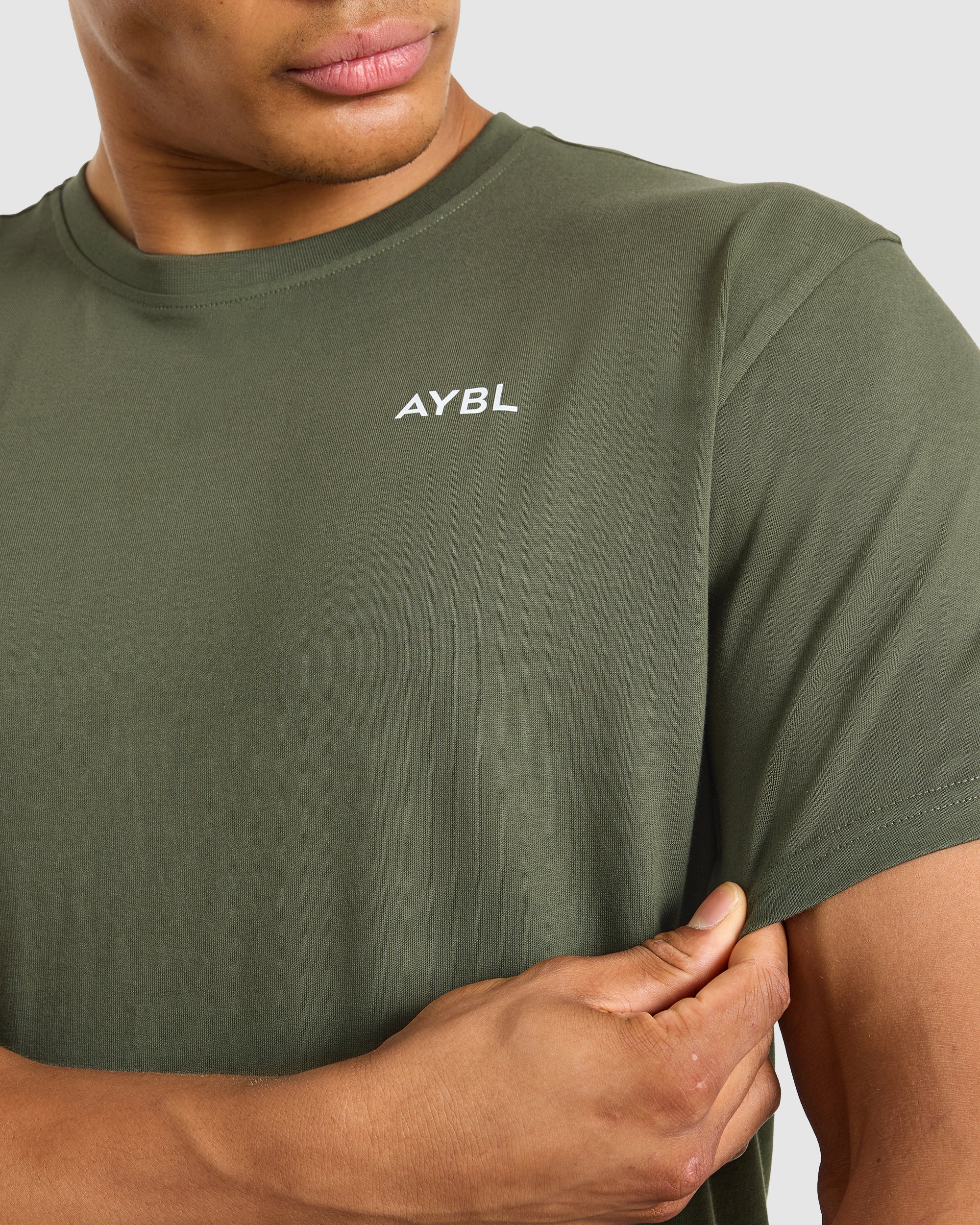 Essential T Shirt - Army Vert