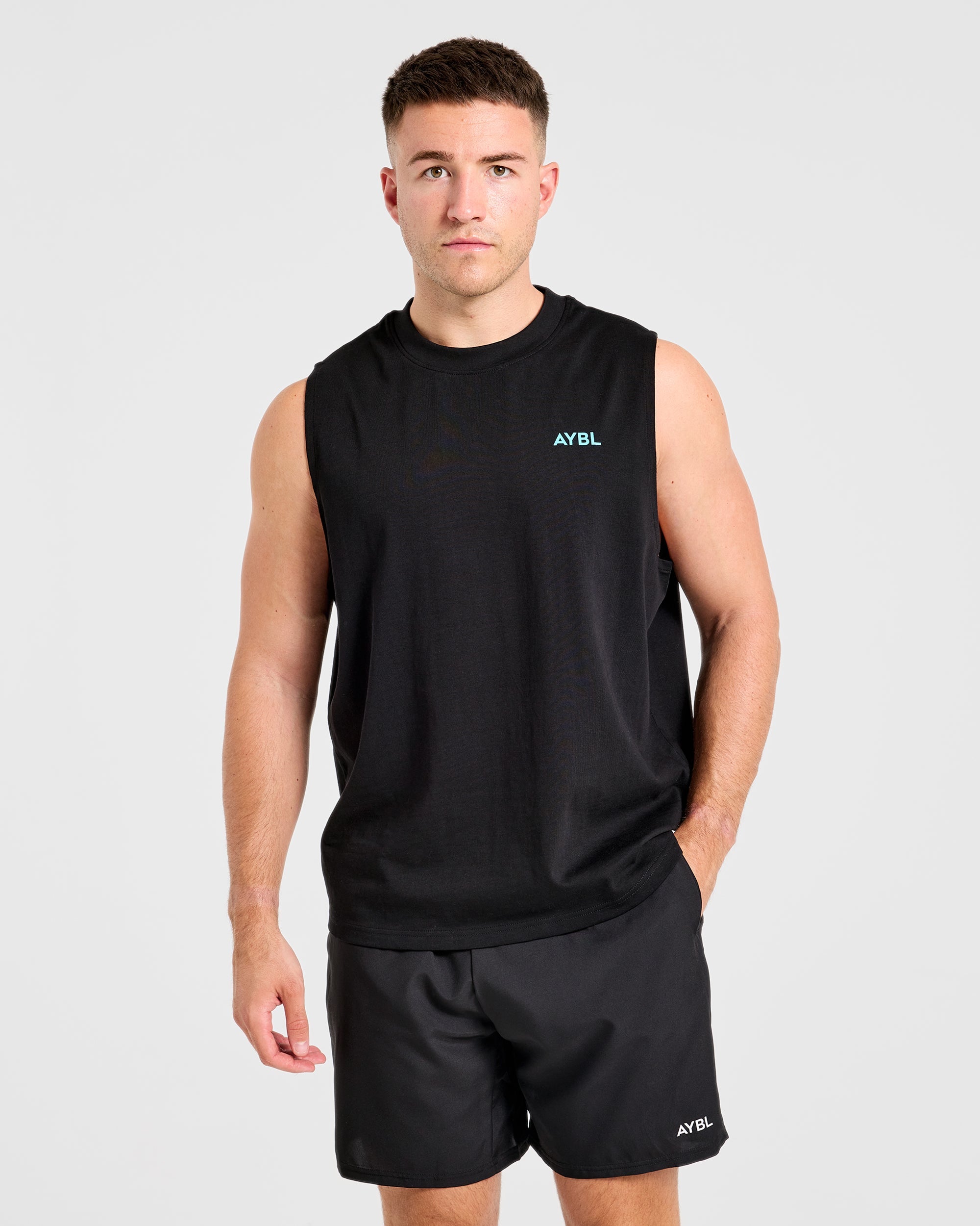 Essential Oversized Graphic Tank - Noir/Aqua