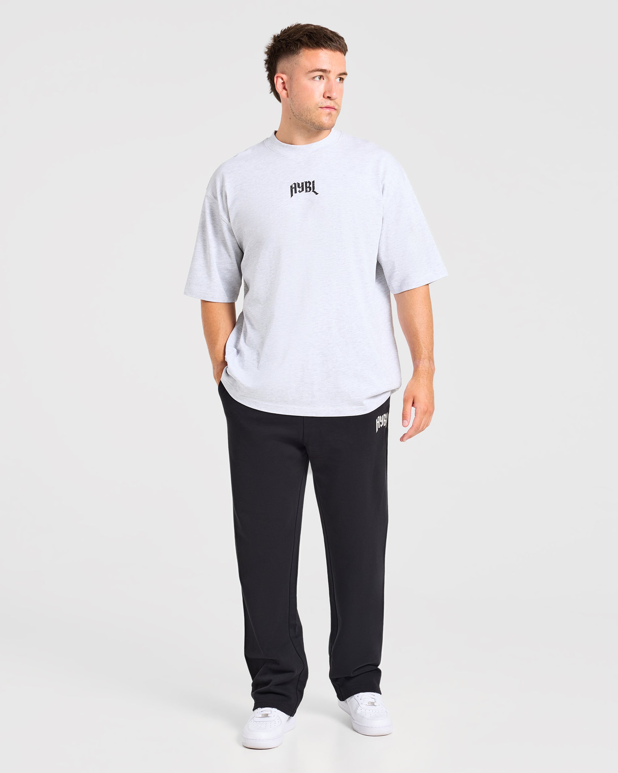 Heavy Lifting Gothic Oversized Straight Leg Joggers - Noir/Blanc