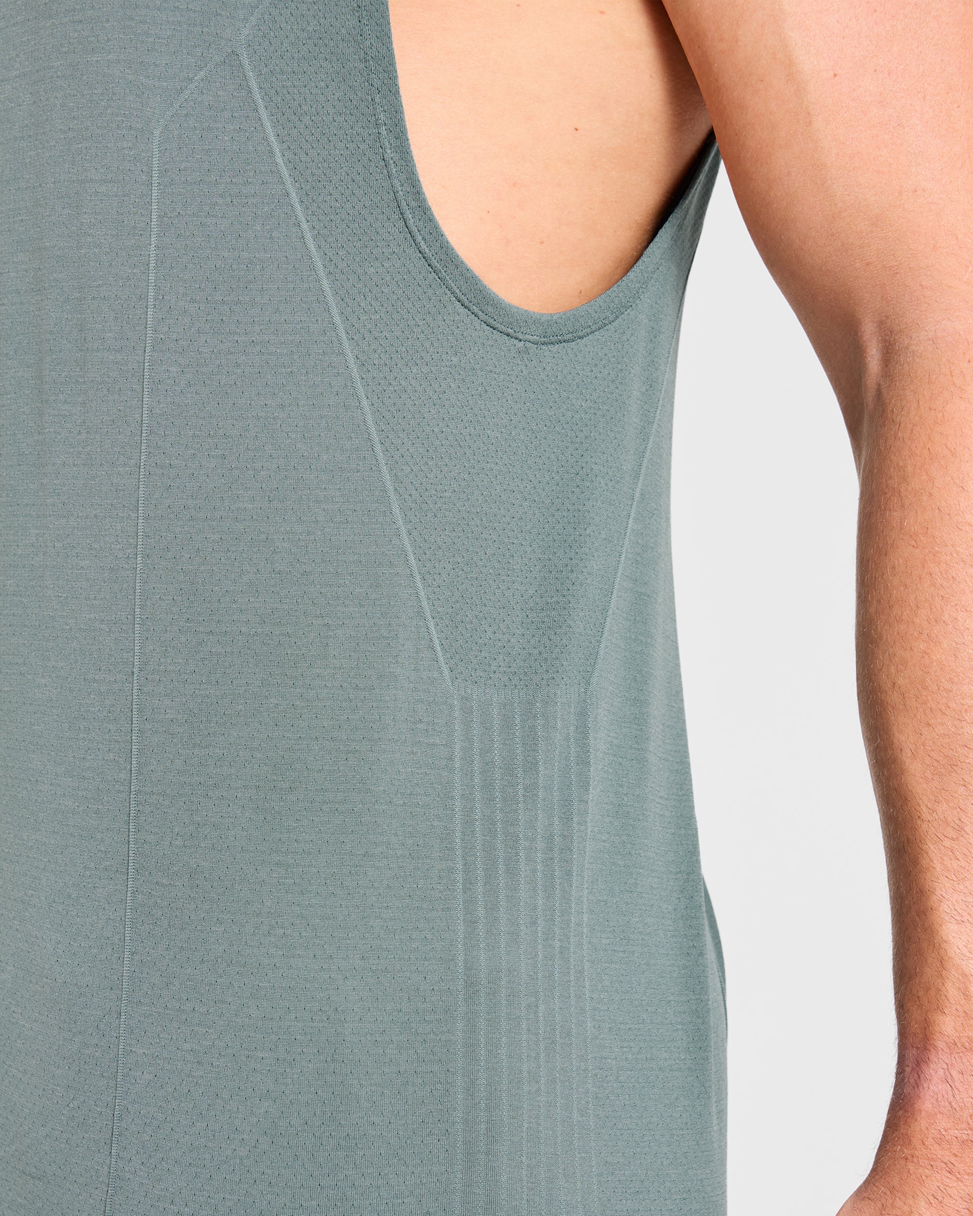 Reinforce Performance Seamless Tank - Muted Teal