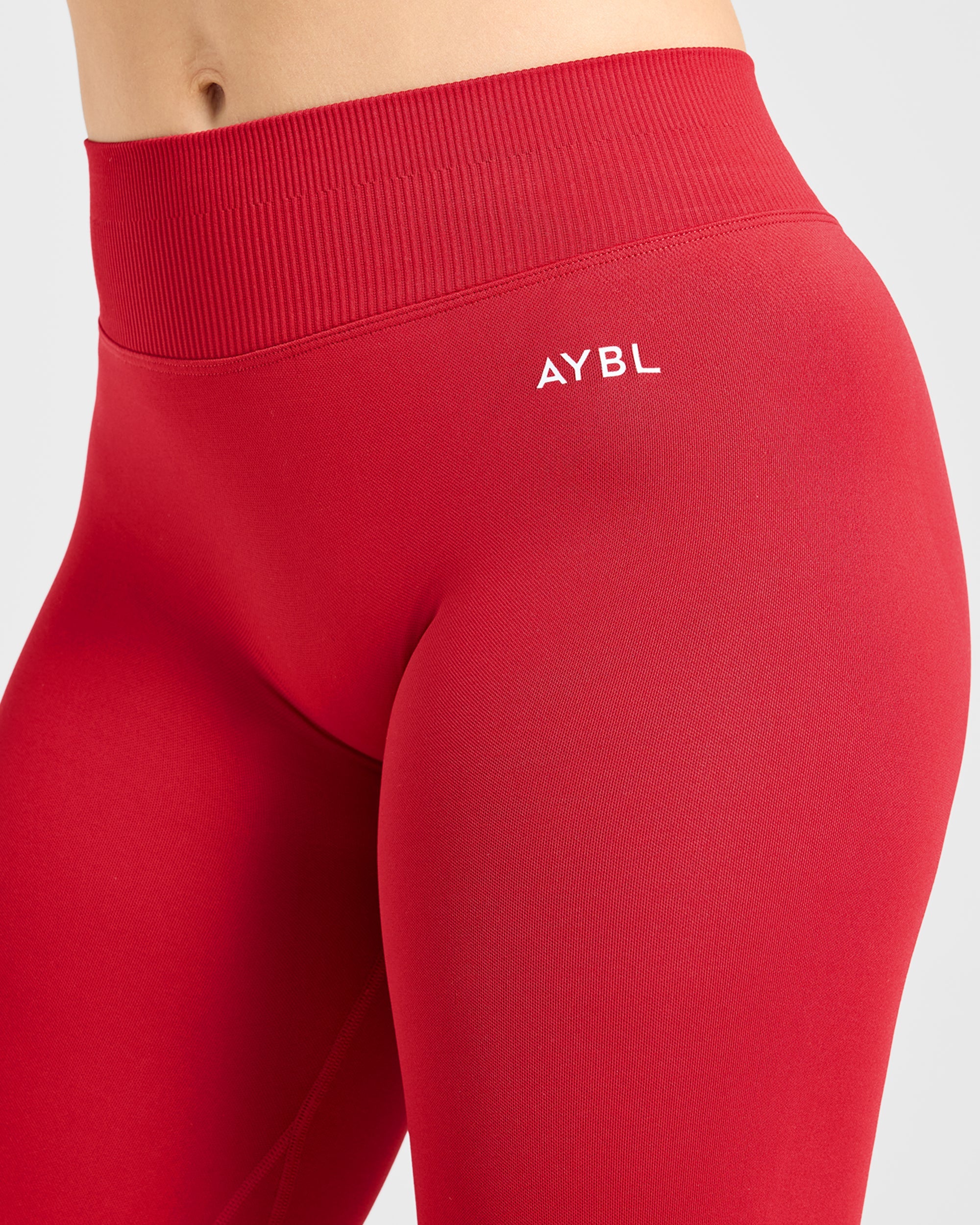 Enhance Seamless Flared Leggings - Rouge