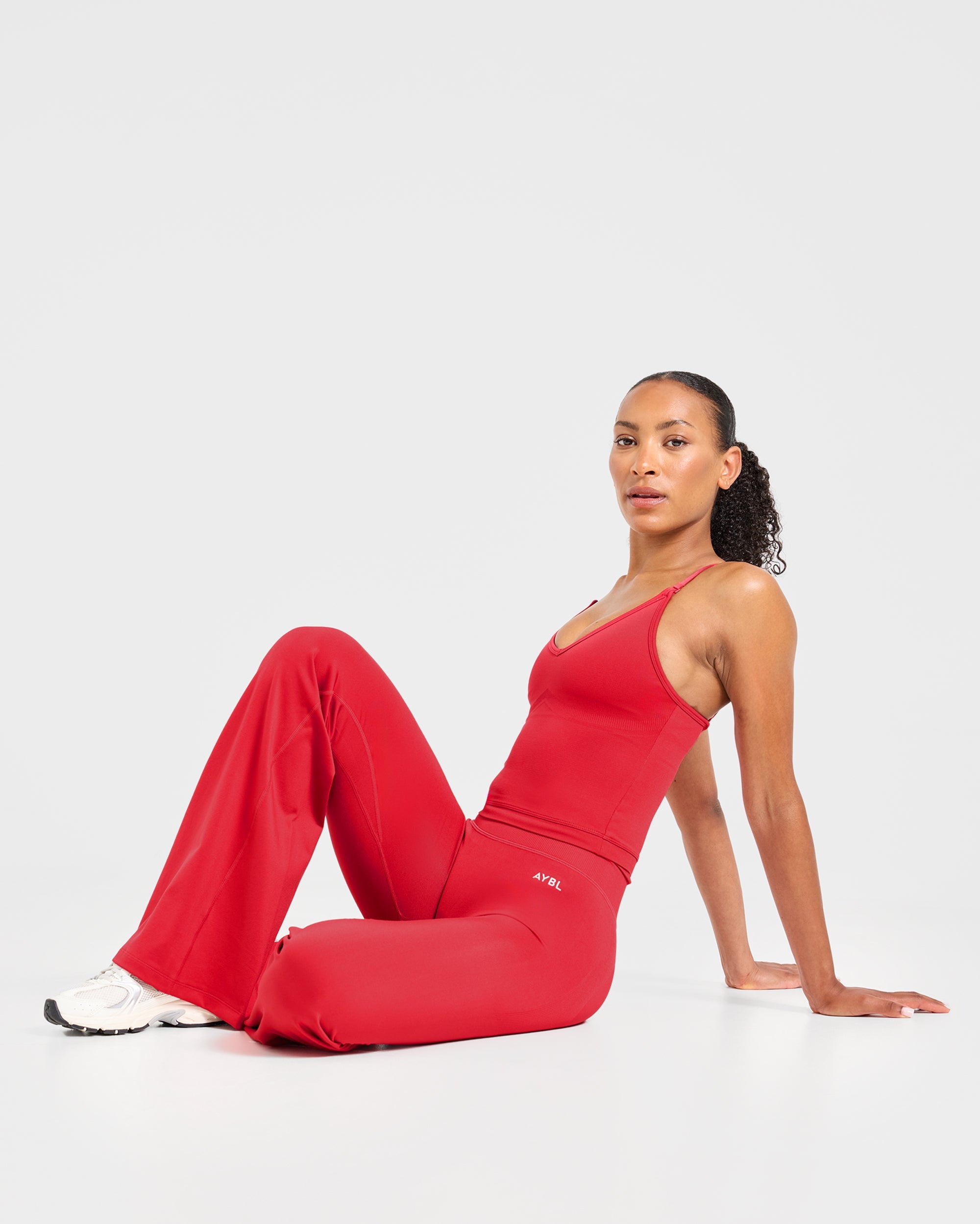 Adapt Seamless Flared Leggings - Salsa Rouge